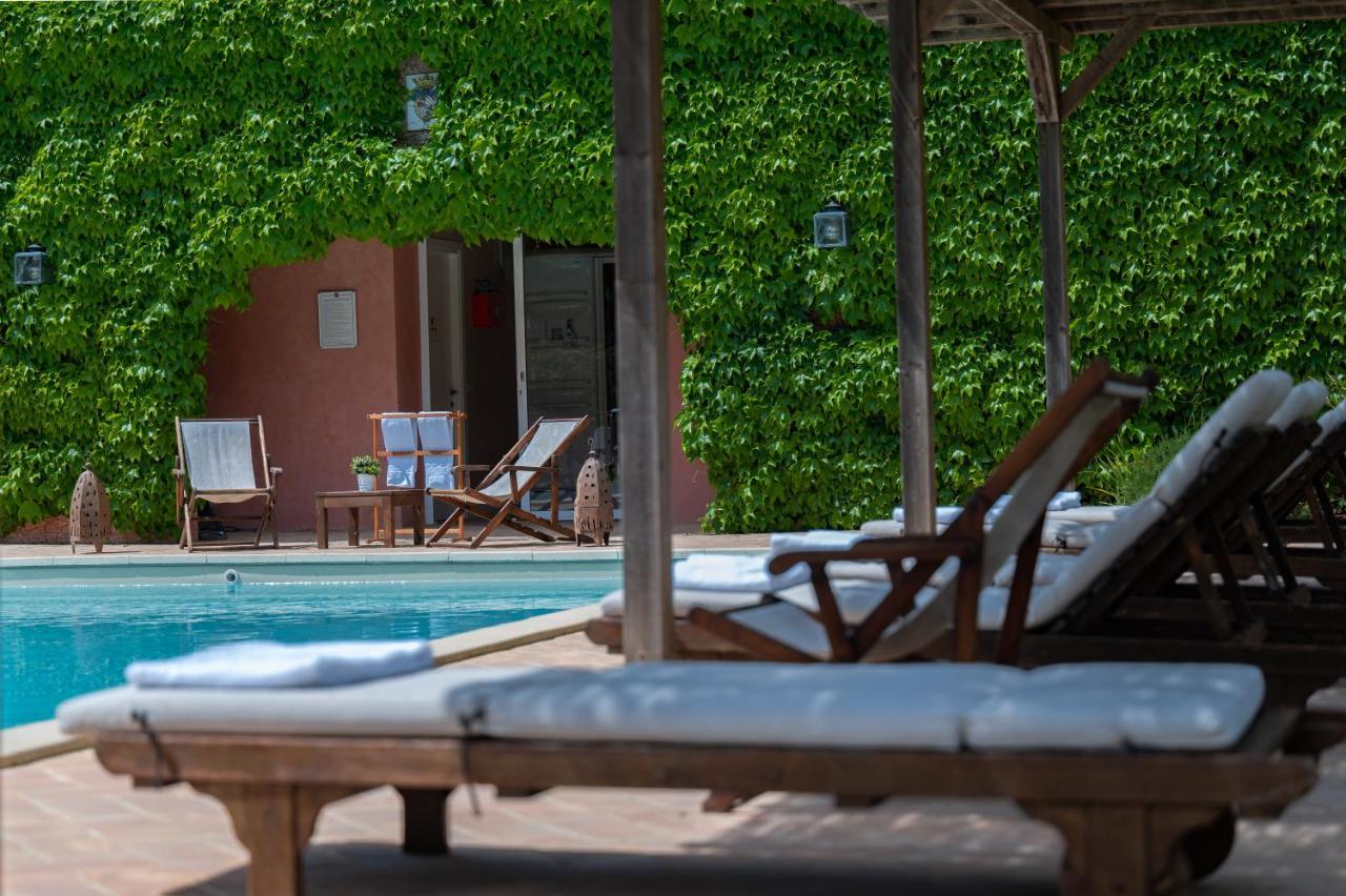 Le Versegge Resort Braccagni Eksteriør billede